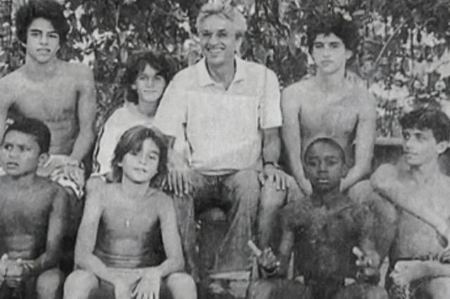 开云下载-【揭秘】巴西中场热尔松和音乐大师一家的友谊