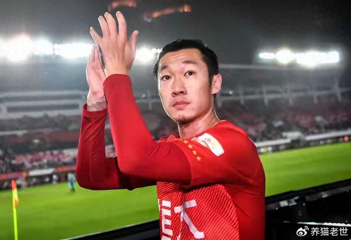 开云网站-国脚不去豪门偏选升班马？玉昆这波操作我看懂了|中超|徐新|邓涵文|上海申花足球俱乐部|山东泰山_新浪体育_新浪新闻