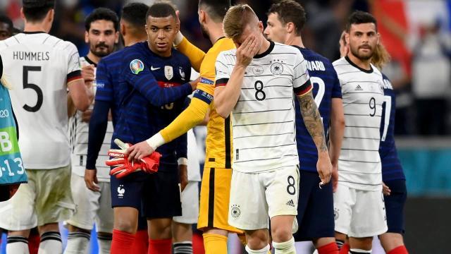 开云下载-【复盘】想“死”里逃生，德国队表现“及格”是不够的